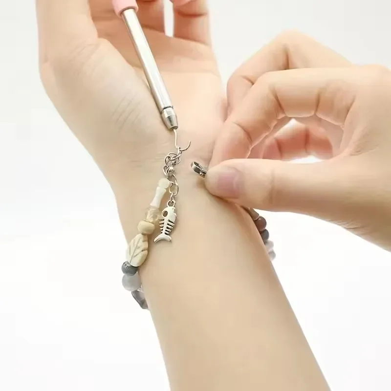 Help Wear Bracelet Tool Partne - Jewelry Making Pliers のレビューと価格