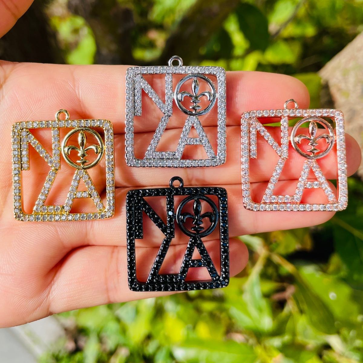 5pcs Zirconia Pave NOLA Fleur  - Jewelry Making New Orleans のレビューと価格