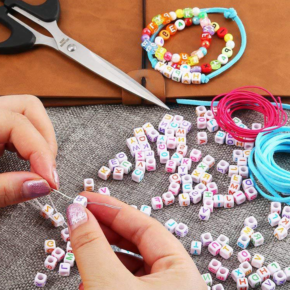 1300Pcs Colorful English Alpha - Jewelry Making Kits For Kids のレビューと価格